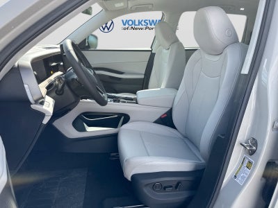 2027 Volkswagen Atlas 2.0T SE w/ Technology