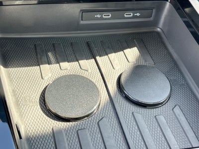 2027 Volkswagen Atlas 2.0T SE w/ Technology