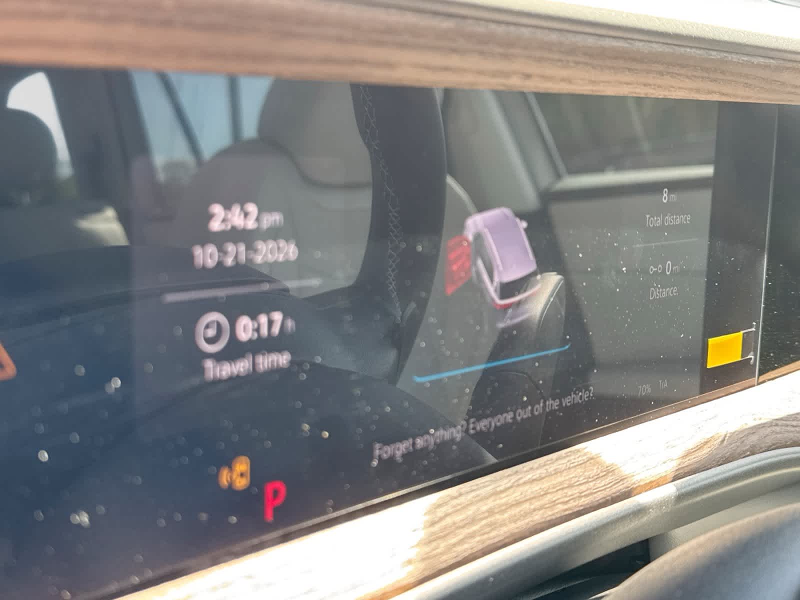 2027 Volkswagen Atlas 2.0T SE w/ Technology
