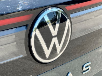 2027 Volkswagen Atlas 2.0T SE w/ Technology