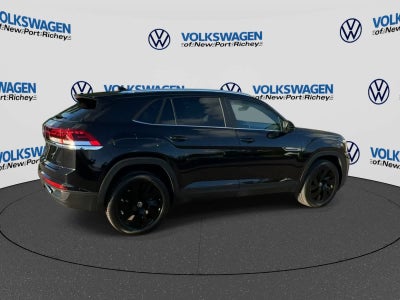 2025 Volkswagen Atlas Cross Sport 2.0T SE w/Technology