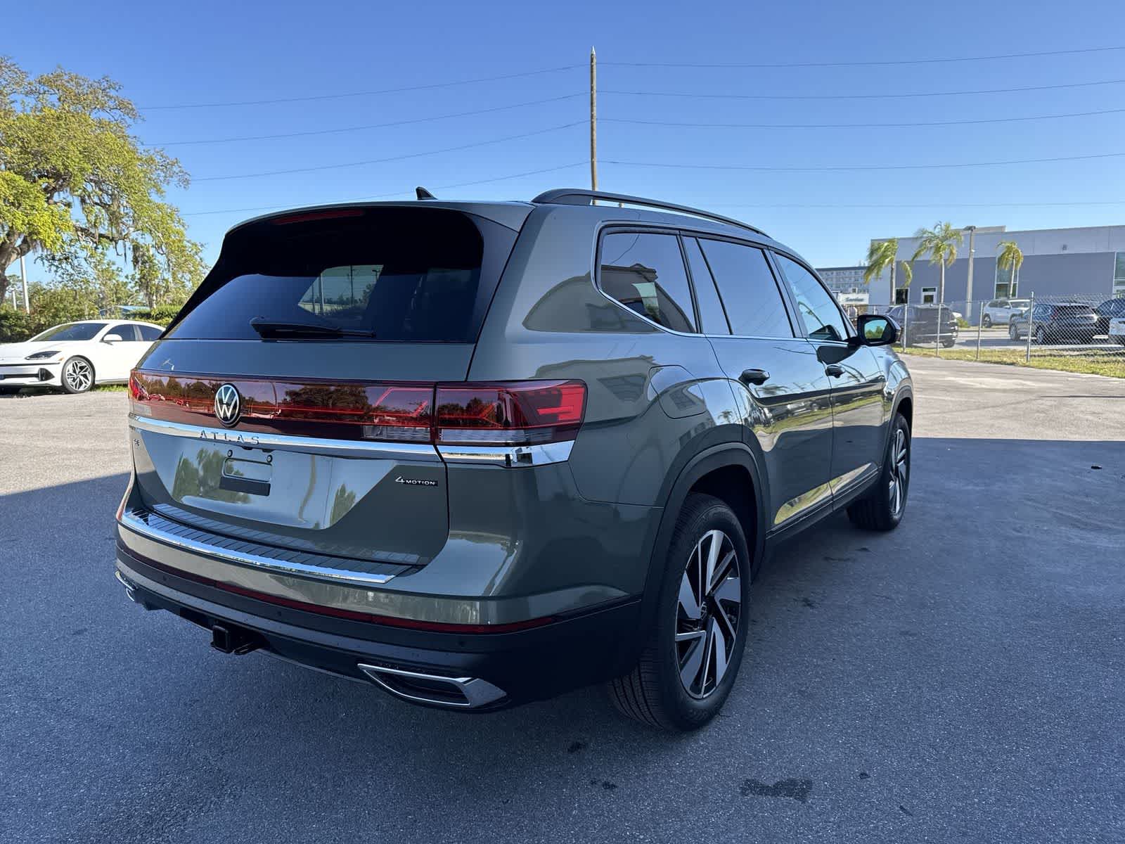 2026 Volkswagen Atlas 2.0T SE W/TECHNOLOGY