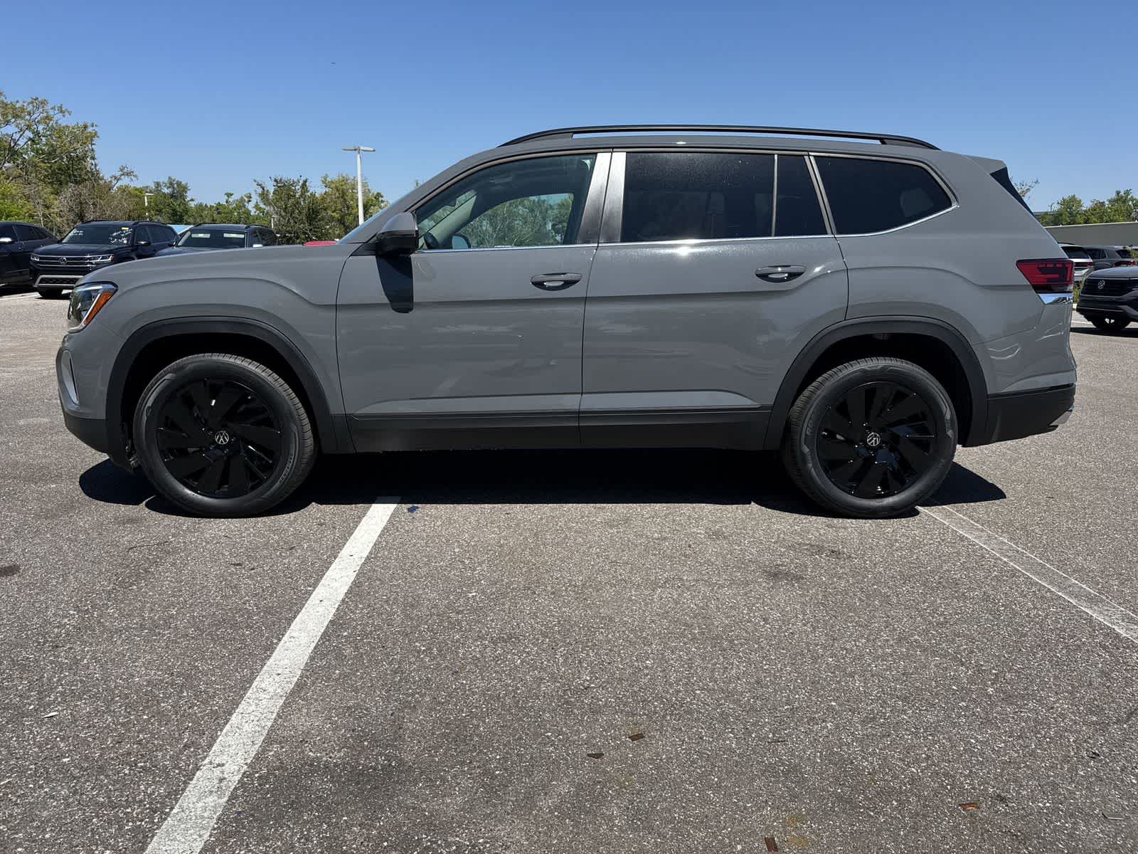 2026 Volkswagen Atlas 2.0T SE W/TECHNOLOGY