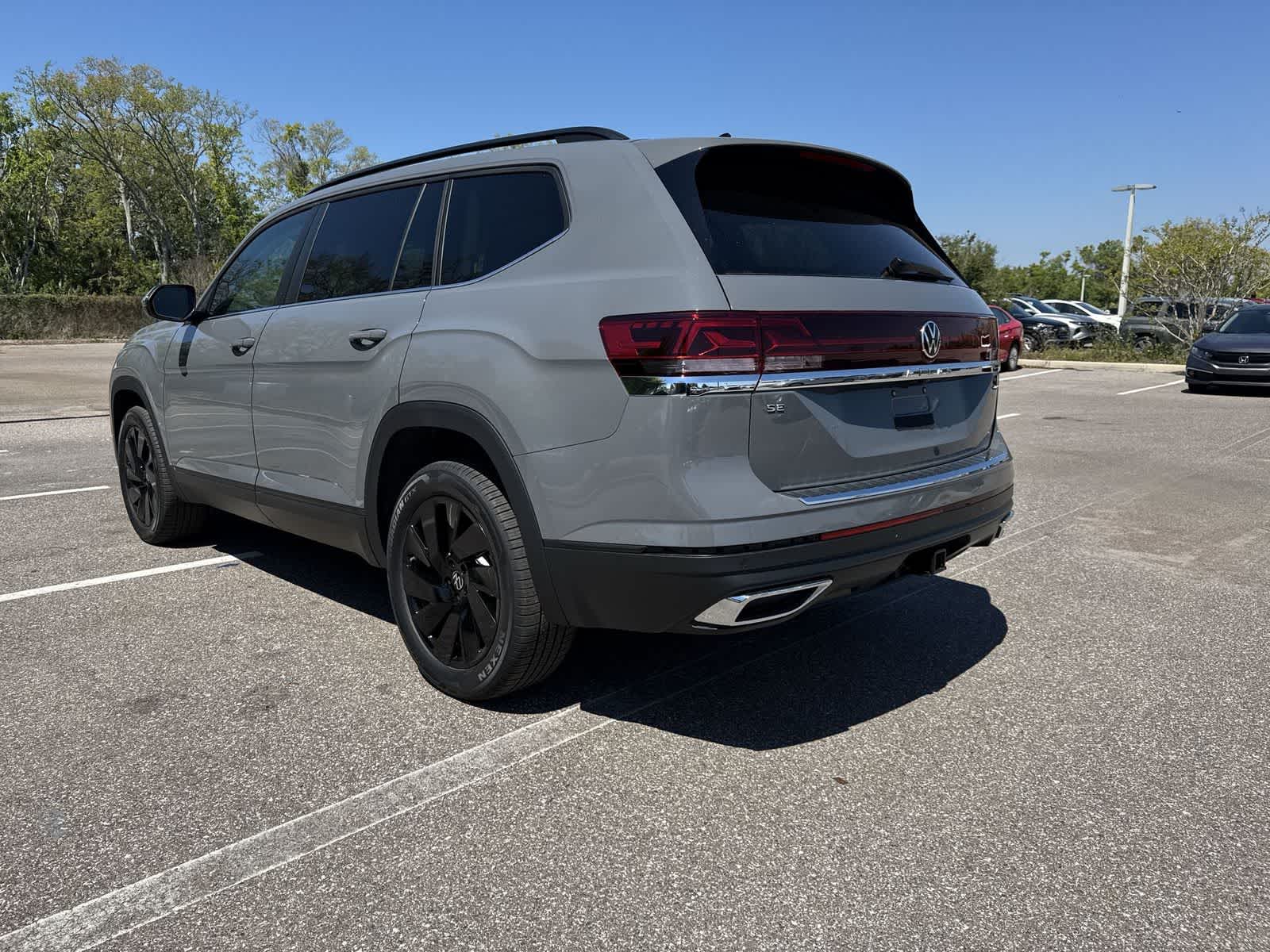 2026 Volkswagen Atlas 2.0T SE W/TECHNOLOGY