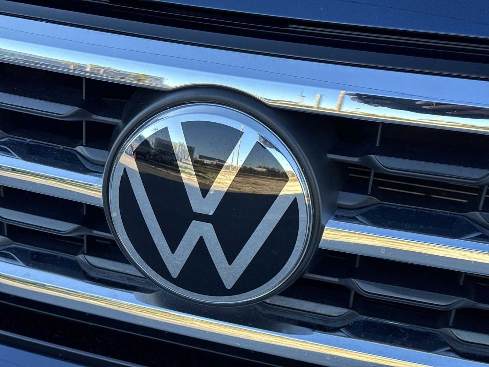 2022 Volkswagen Atlas Cross Sport 2.0T SE