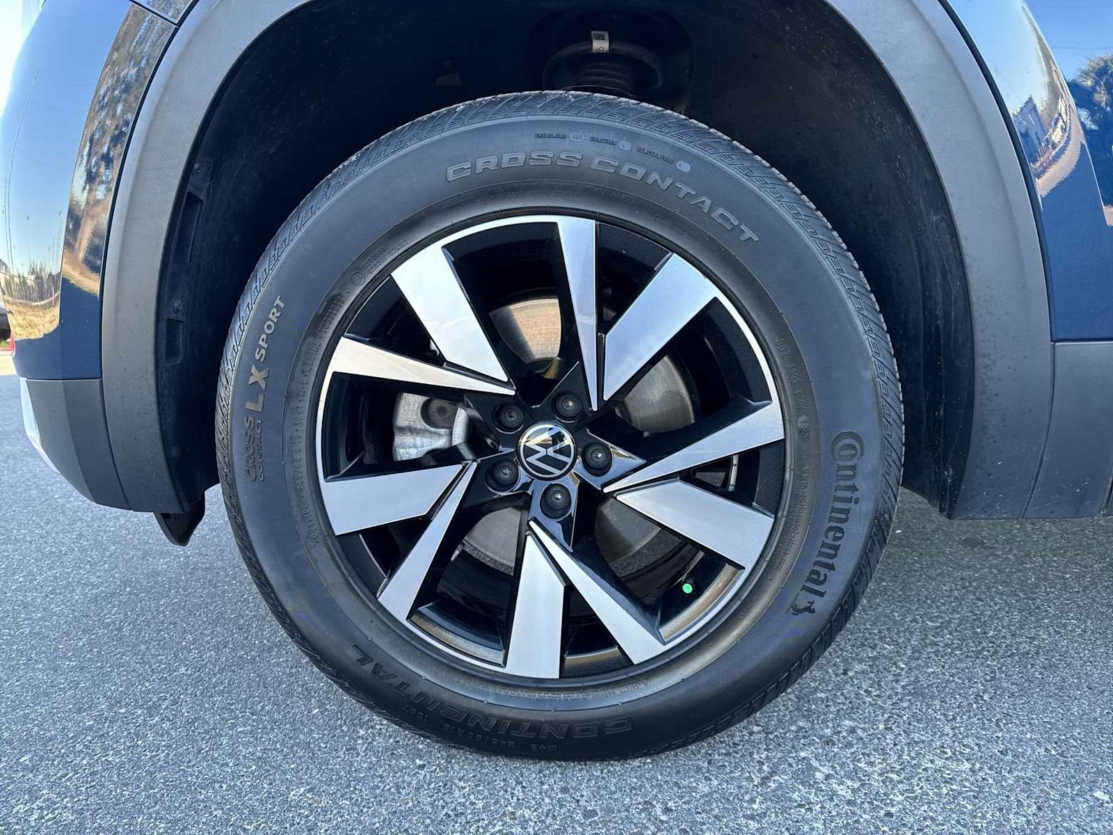 2022 Volkswagen Atlas Cross Sport 2.0T SE