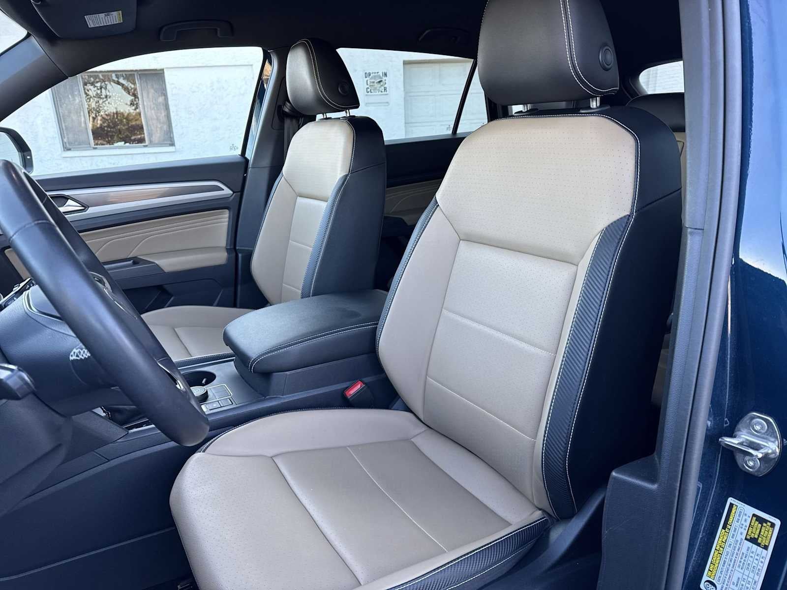 2022 Volkswagen Atlas Cross Sport 2.0T SE