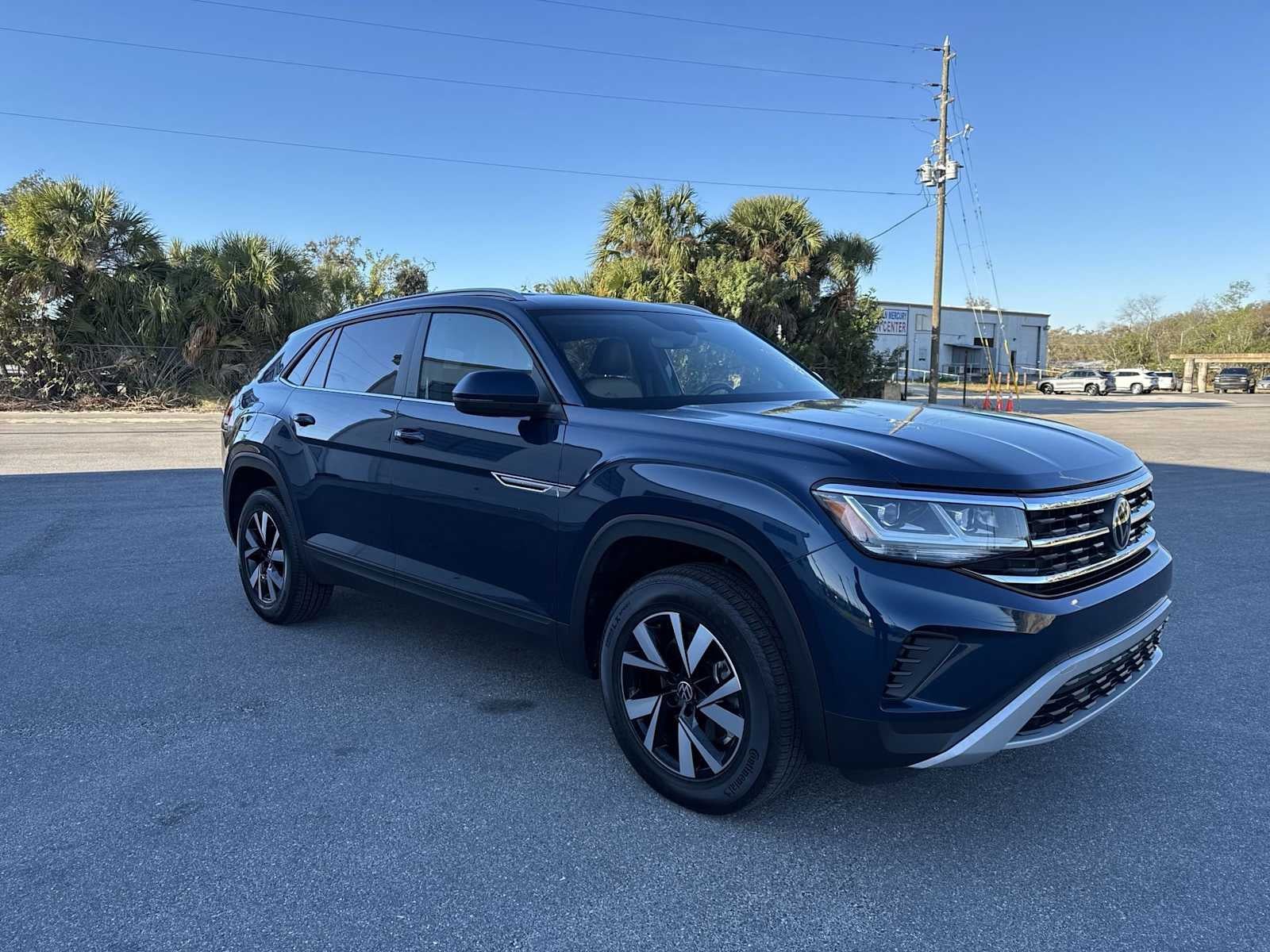 2022 Volkswagen Atlas Cross Sport 2.0T SE