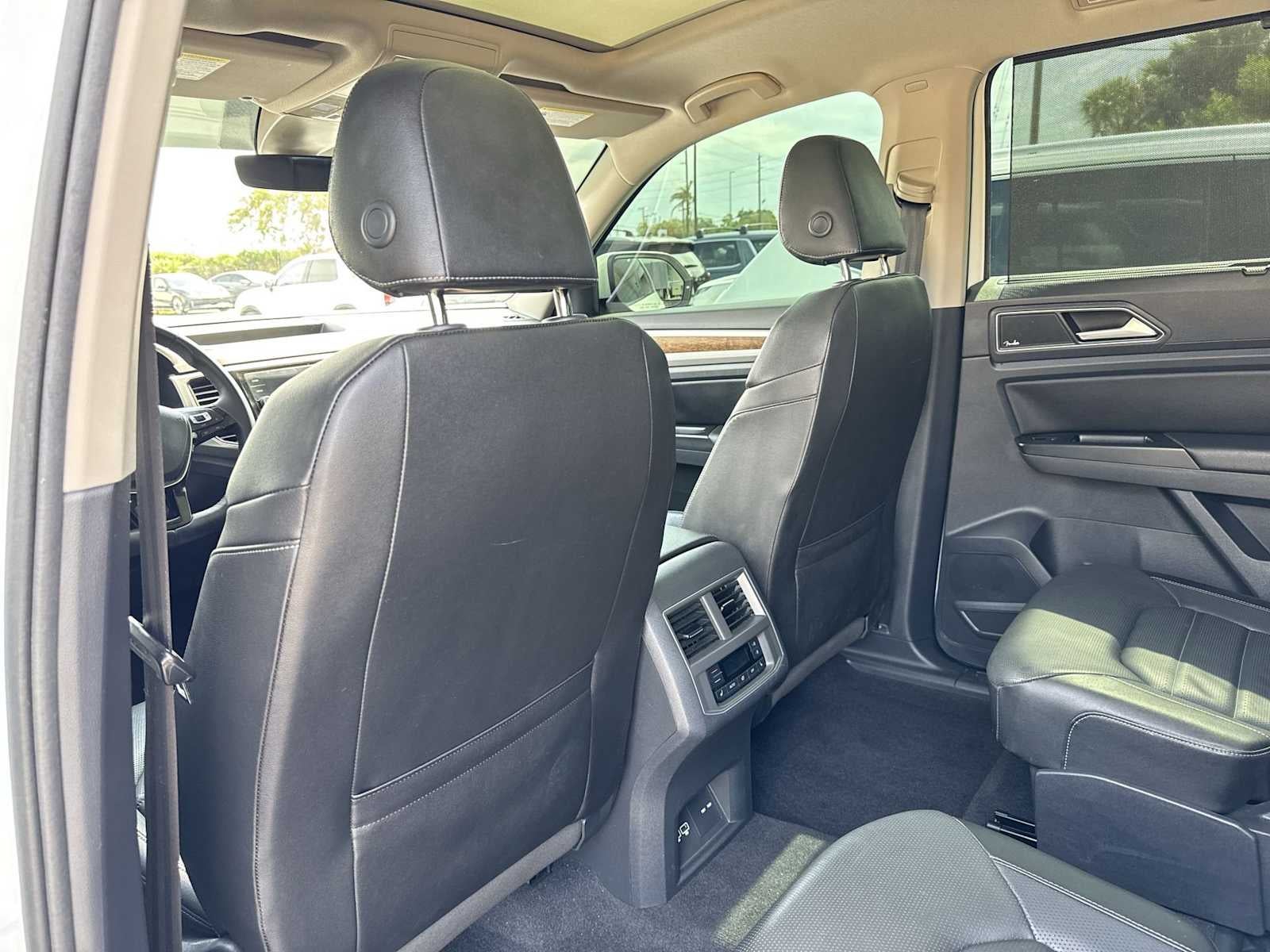 2019 Volkswagen Atlas 3.6L V6 SEL Premium