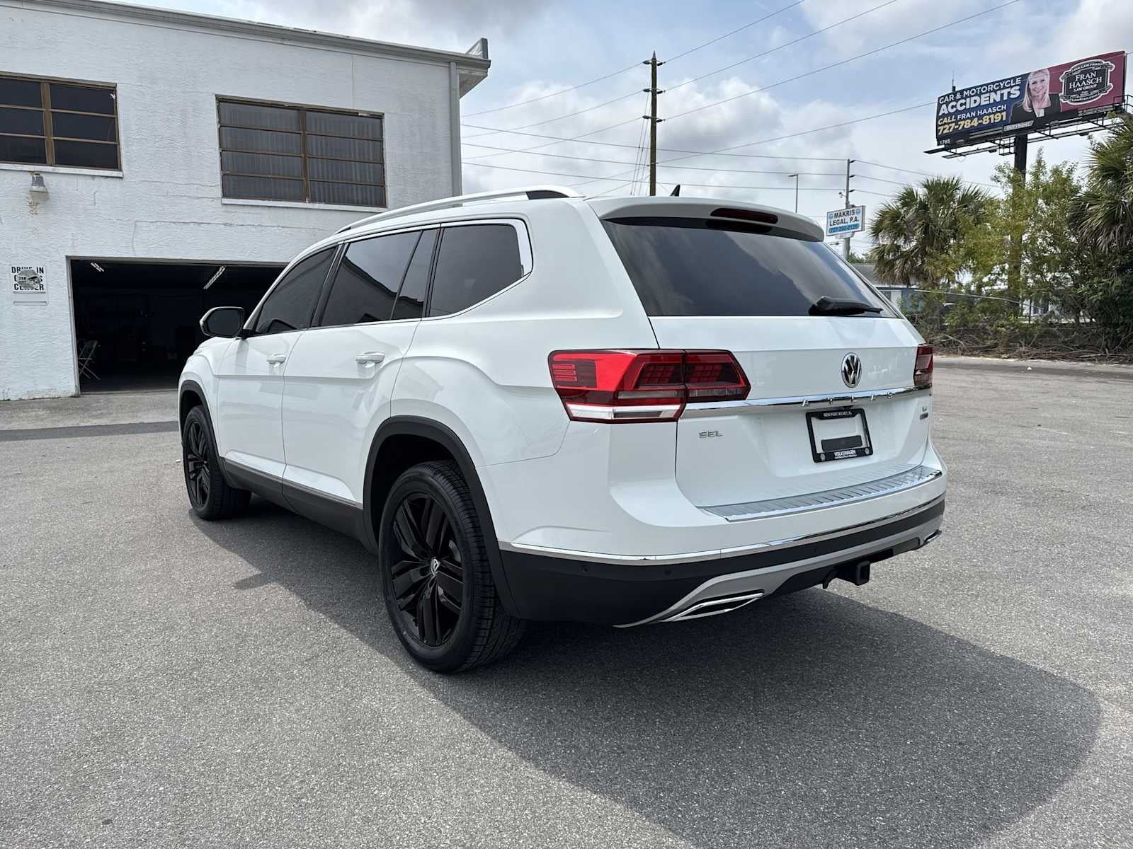 2019 Volkswagen Atlas 3.6L V6 SEL Premium