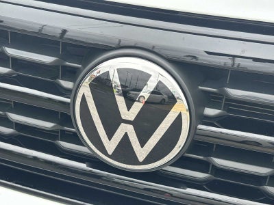 2023 Volkswagen Atlas Cross Sport 3.6L V6 SEL R-Line Black