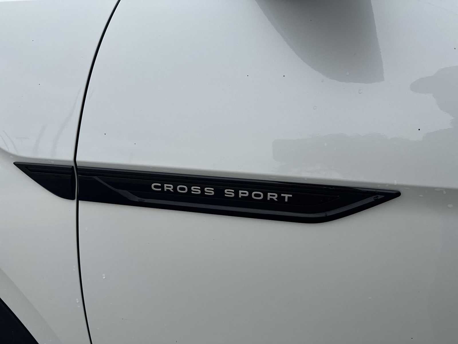 2023 Volkswagen Atlas Cross Sport 3.6L V6 SEL R-Line Black