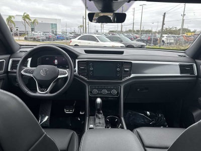 2023 Volkswagen Atlas Cross Sport 3.6L V6 SEL R-Line Black