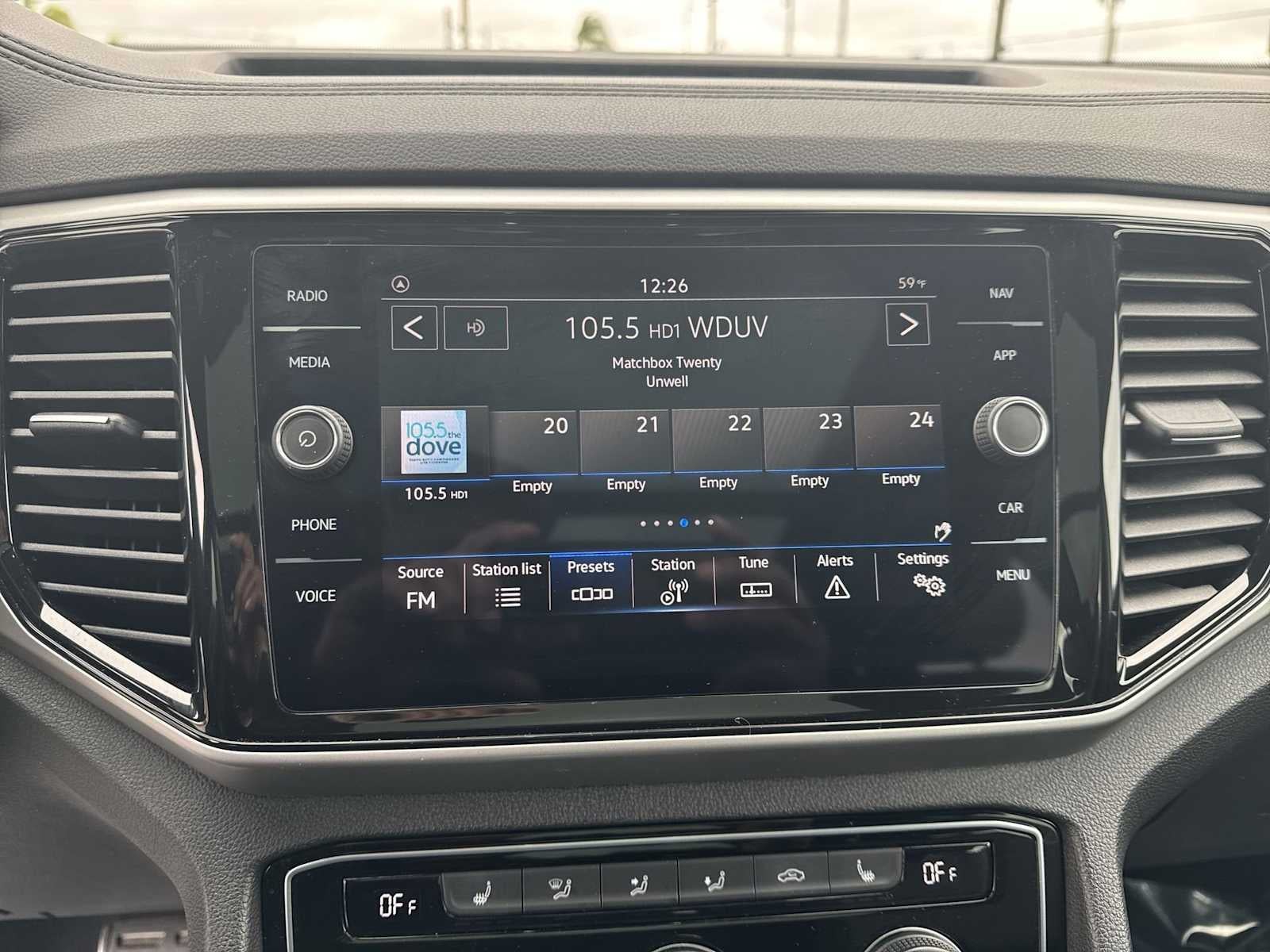 2023 Volkswagen Atlas Cross Sport 3.6L V6 SEL R-Line Black