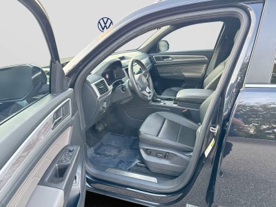 2023 Volkswagen Atlas Cross Sport 2.0T SE w/Technology