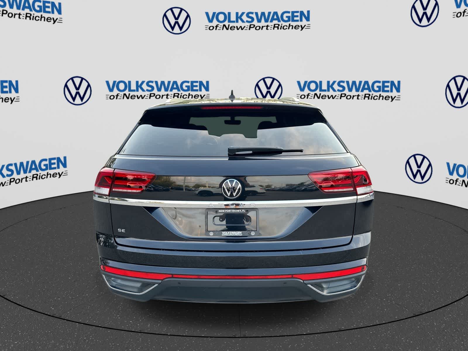 2023 Volkswagen Atlas Cross Sport 2.0T SE w/Technology