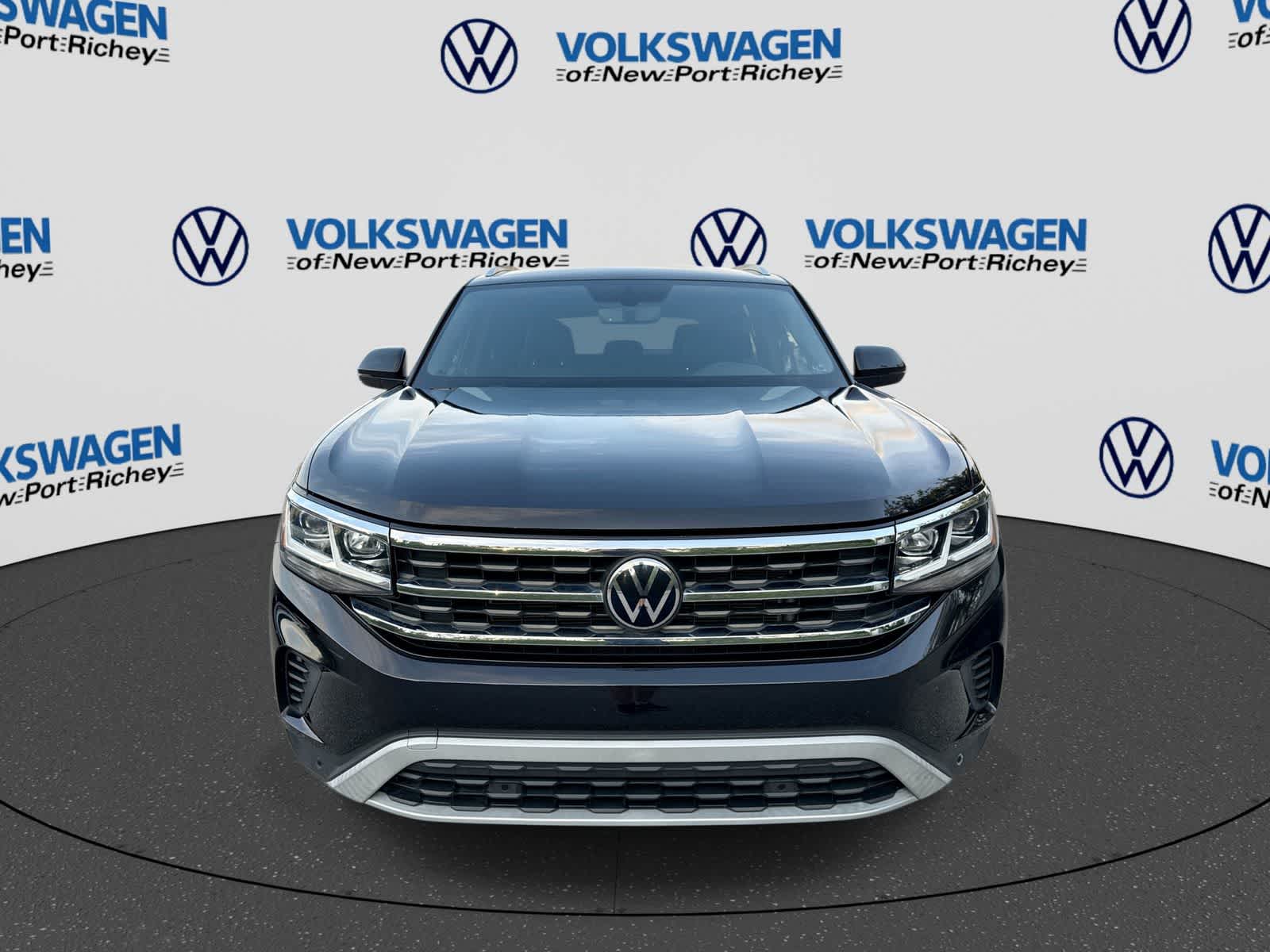 2023 Volkswagen Atlas Cross Sport 2.0T SE w/Technology