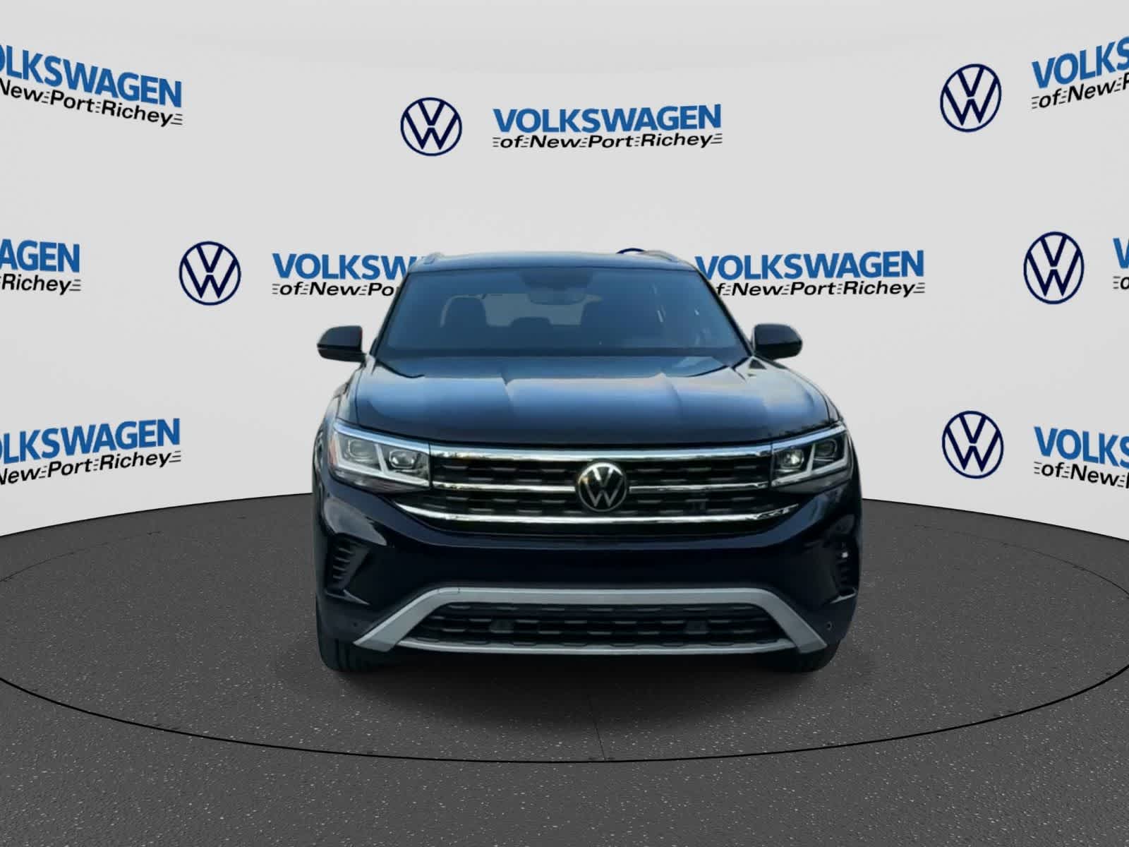 2023 Volkswagen Atlas Cross Sport 2.0T SE w/Technology