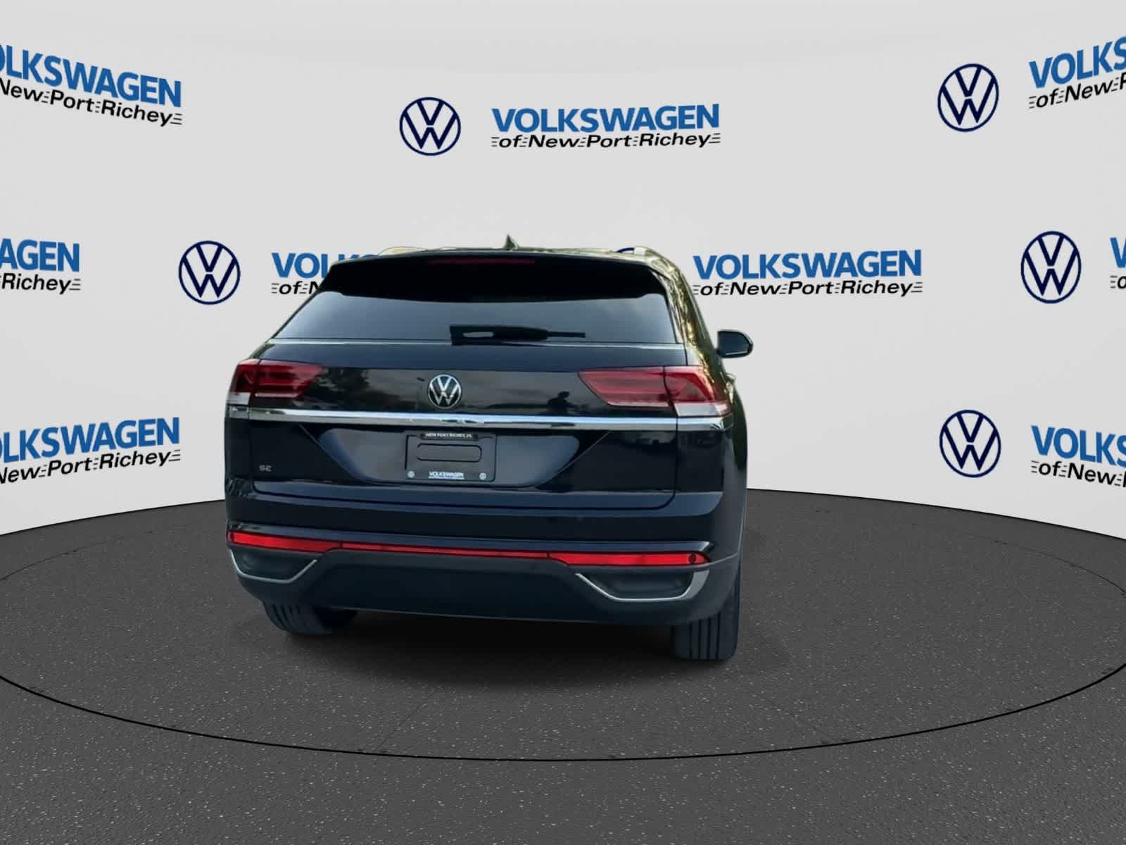 2023 Volkswagen Atlas Cross Sport 2.0T SE w/Technology