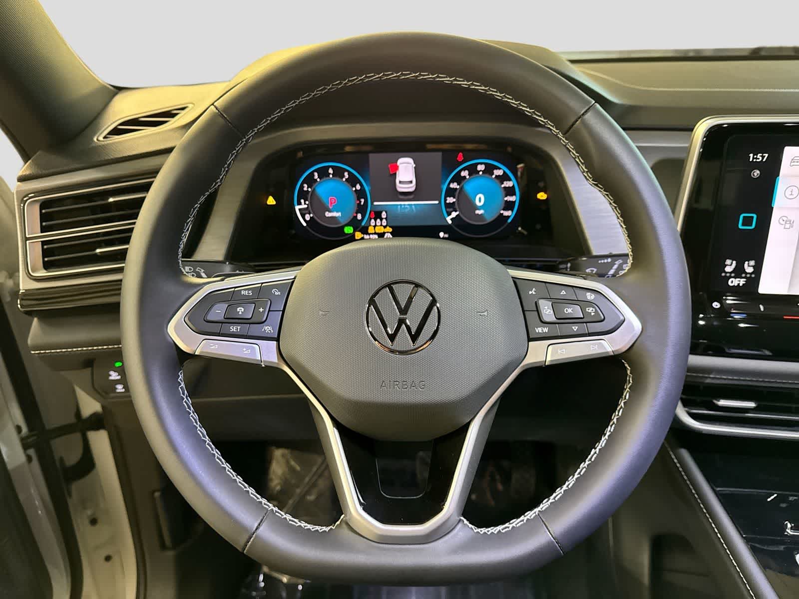 2026 Volkswagen Atlas Cross Sport 2.0T SE W/TECHNOLOGY