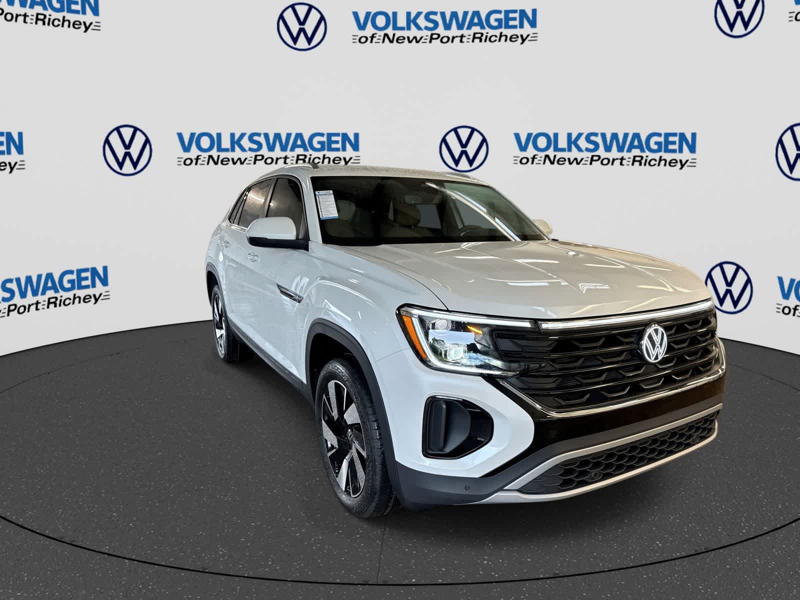 2026 Volkswagen Atlas Cross Sport 2.0T SE W/TECHNOLOGY