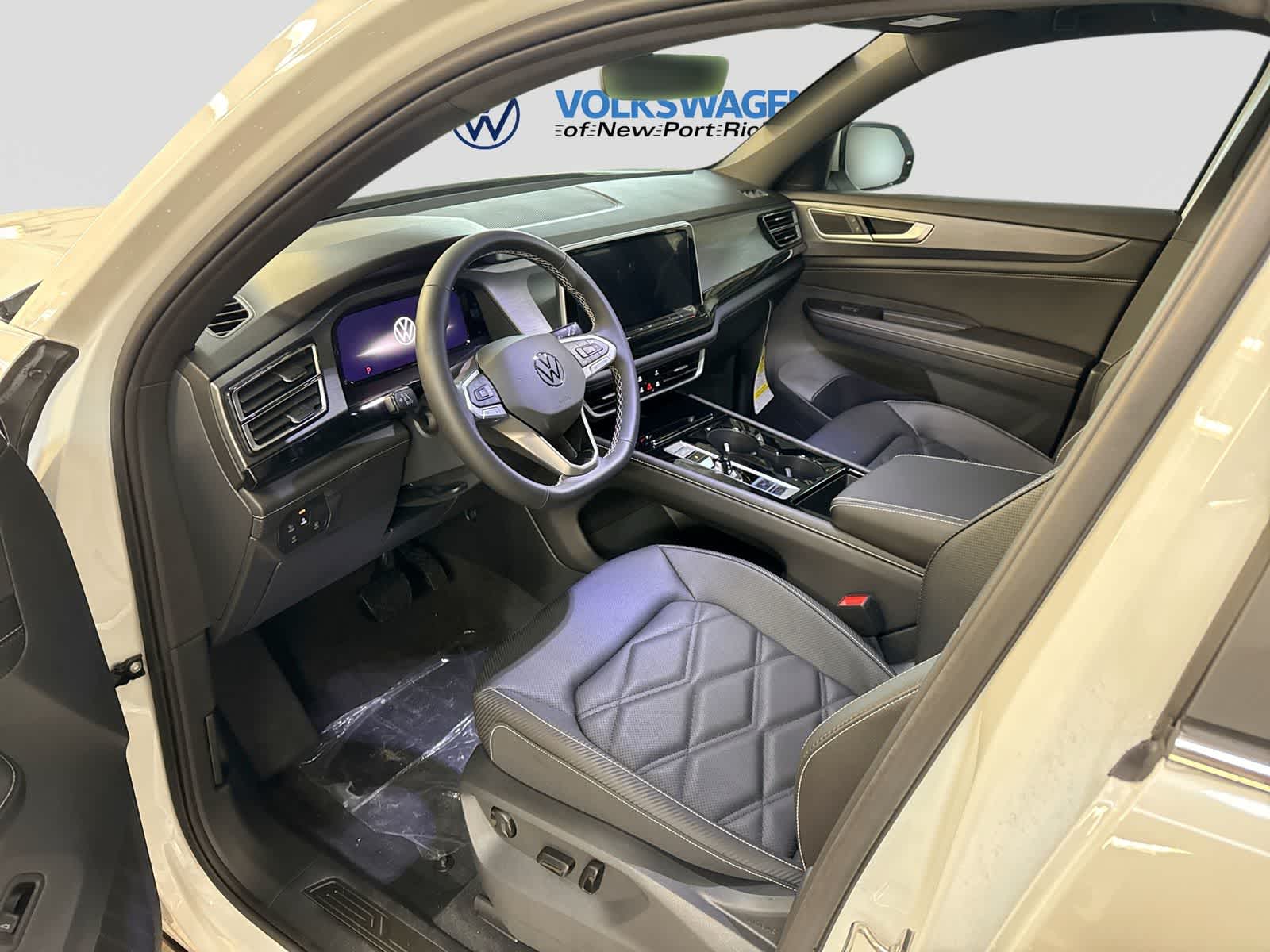 2026 Volkswagen Atlas Cross Sport 2.0T SE W/TECHNOLOGY