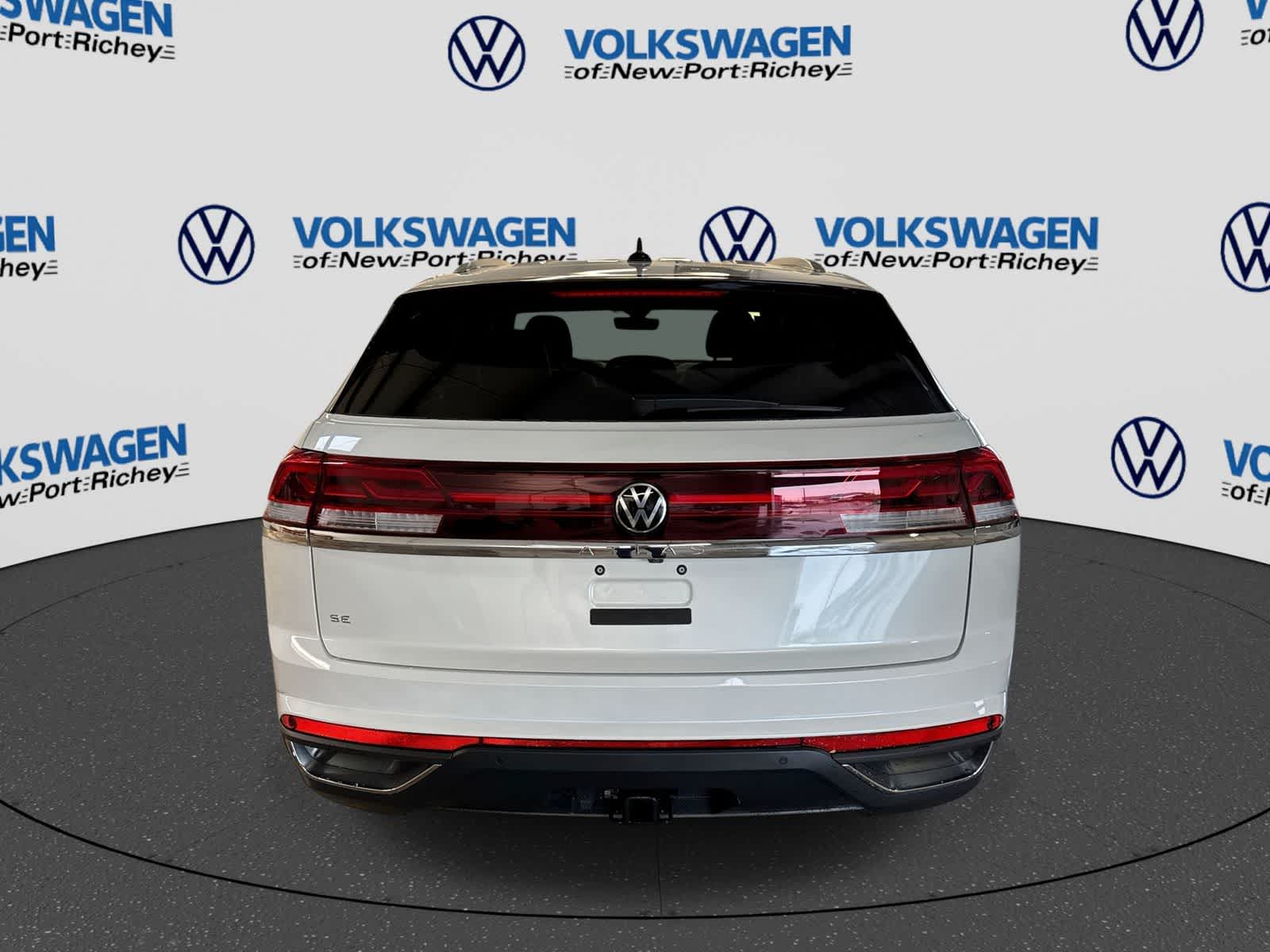 2026 Volkswagen Atlas Cross Sport 2.0T SE W/TECHNOLOGY