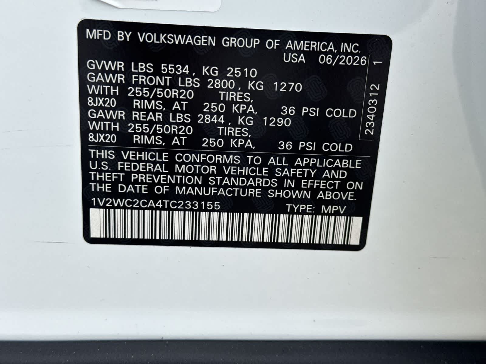 2026 Volkswagen Atlas Cross Sport 2.0T SE W/TECHNOLOGY