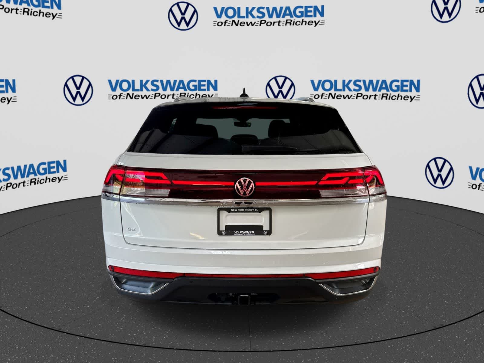 2026 Volkswagen Atlas Cross Sport 2.0T SE W/TECHNOLOGY