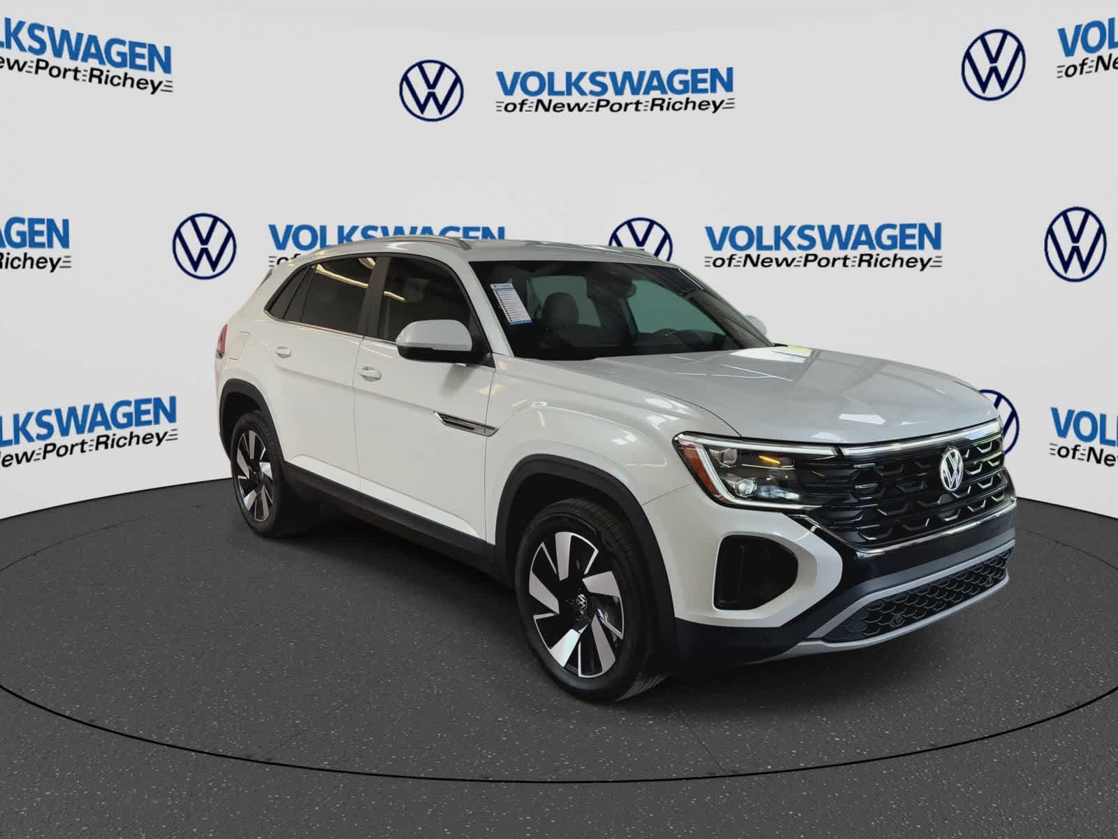 2026 Volkswagen Atlas Cross Sport 2.0T SE W/TECHNOLOGY