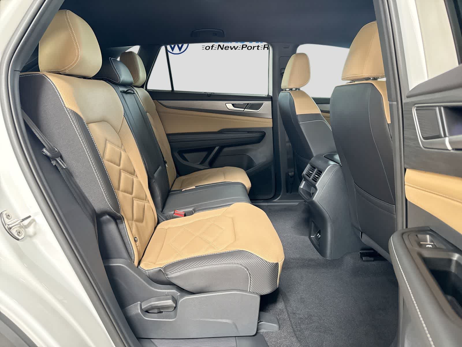 2026 Volkswagen Atlas Cross Sport 2.0T SE W/TECHNOLOGY