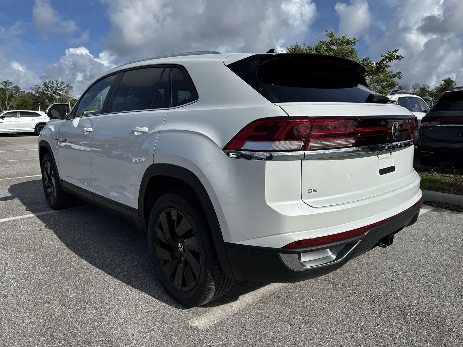 2026 Volkswagen Atlas Cross Sport 2.0T SE W/TECHNOLOGY