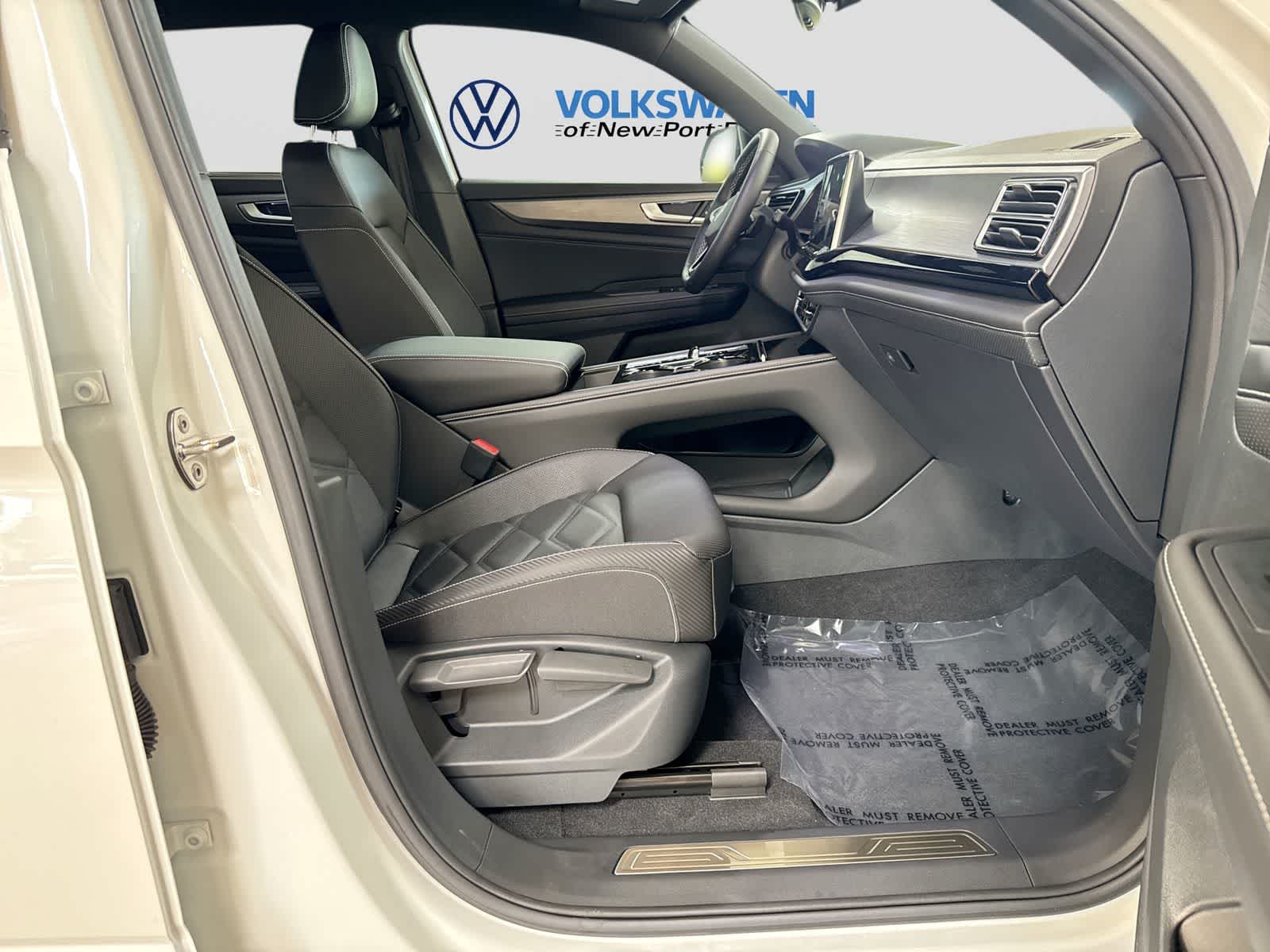 2026 Volkswagen Atlas Cross Sport 2.0T SE W/TECHNOLOGY