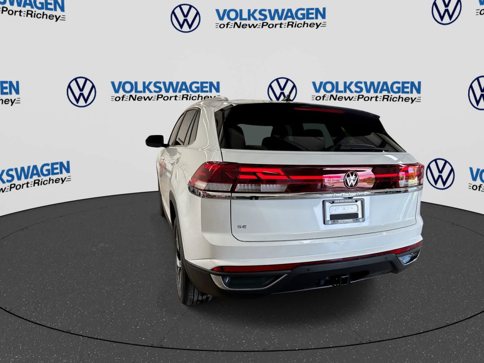 2026 Volkswagen Atlas Cross Sport 2.0T SE W/TECHNOLOGY