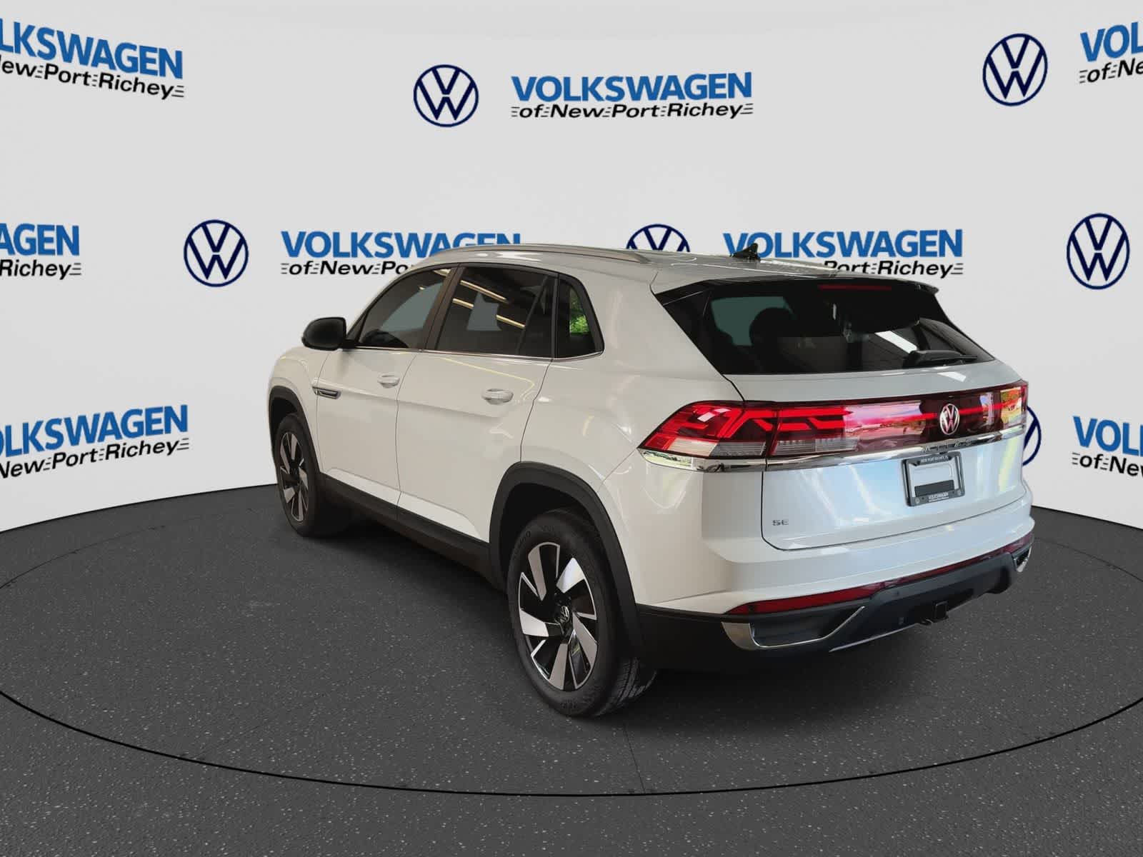 2026 Volkswagen Atlas Cross Sport 2.0T SE W/TECHNOLOGY