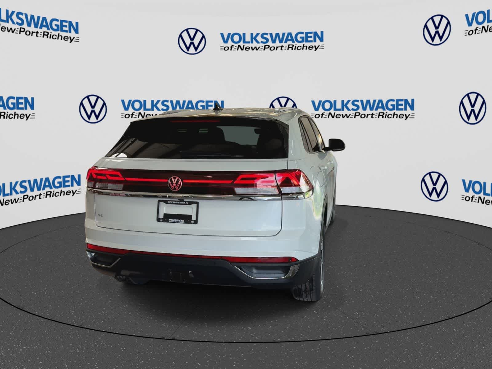 2026 Volkswagen Atlas Cross Sport 2.0T SE W/TECHNOLOGY