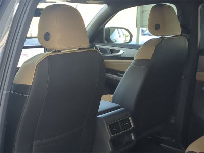 2025 Volkswagen Atlas Cross Sport 2.0T SE w/ Technology