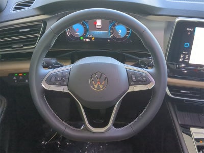 2025 Volkswagen Atlas Cross Sport 2.0T SE w/ Technology