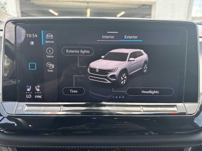 2024 Volkswagen Atlas Cross Sport 2.0T SE w/Technology