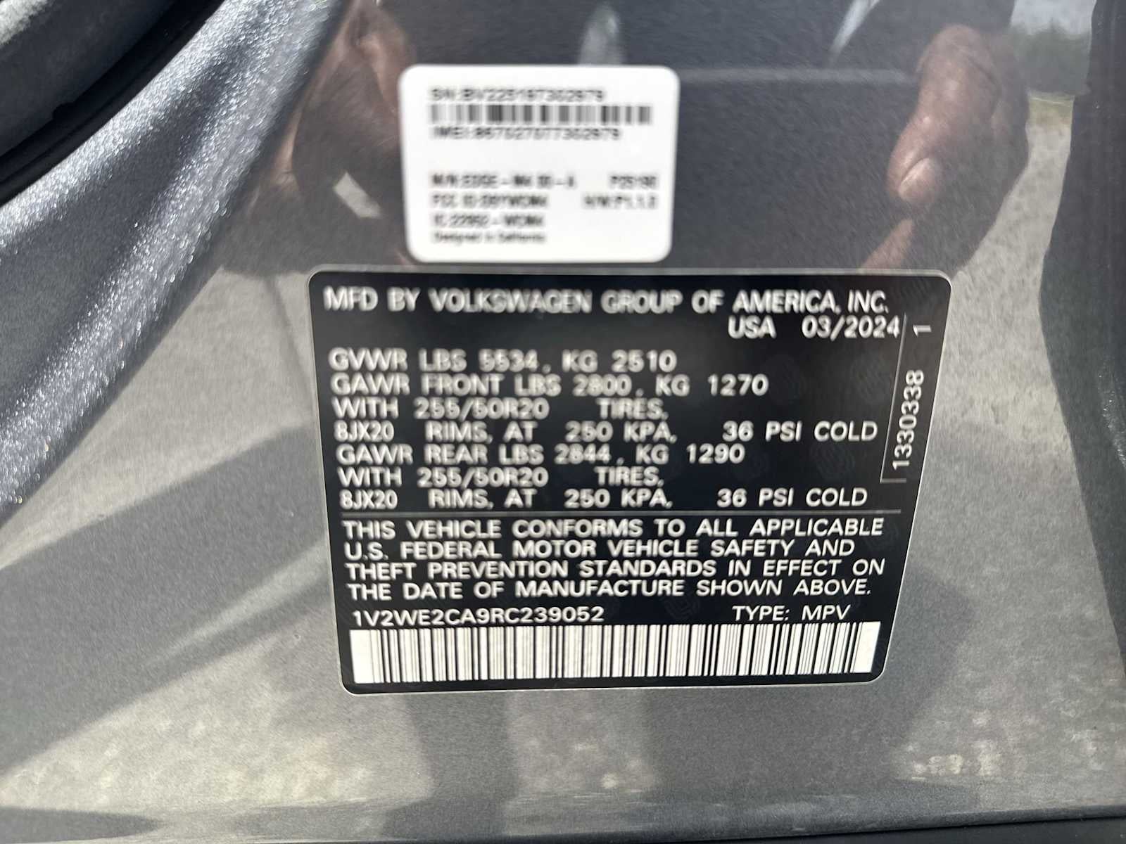 2024 Volkswagen Atlas Cross Sport 2.0T SE w/Technology