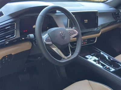 2025 Volkswagen Atlas Cross Sport 2.0T SE w/ Technology