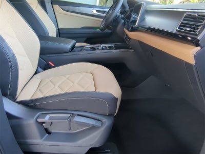 2025 Volkswagen Atlas Cross Sport 2.0T SE w/ Technology