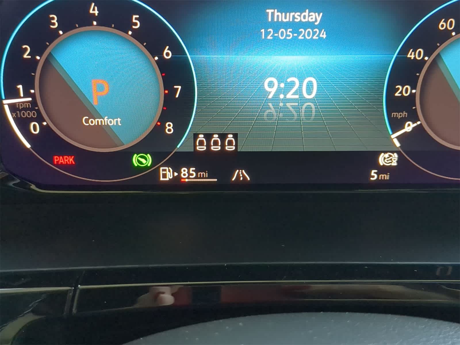 2025 Volkswagen Atlas Cross Sport 2.0T SE w/ Technology