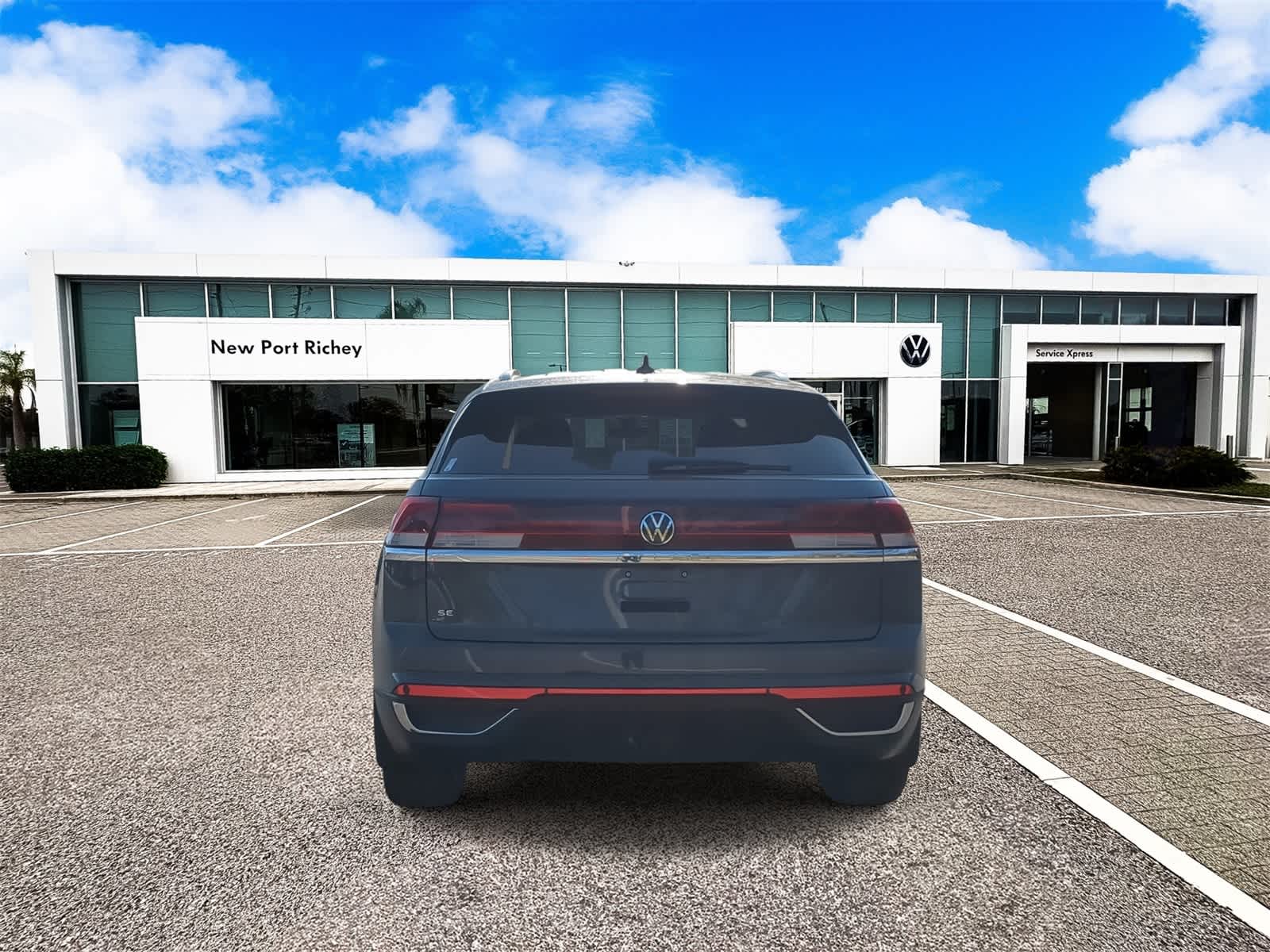 2025 Volkswagen Atlas Cross Sport 2.0T SE w/ Technology