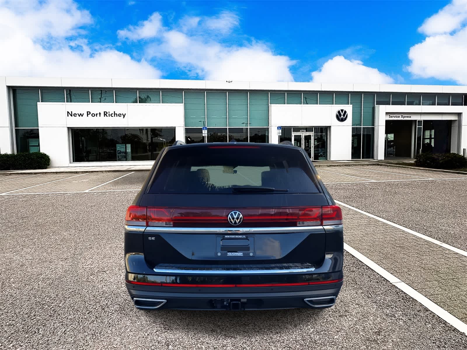 2026 Volkswagen Atlas 2.0T SE W/TECHNOLOGY