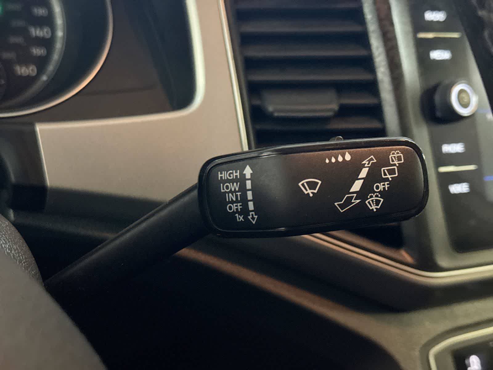 2019 Volkswagen Atlas 3.6L V6 SE w/Technology