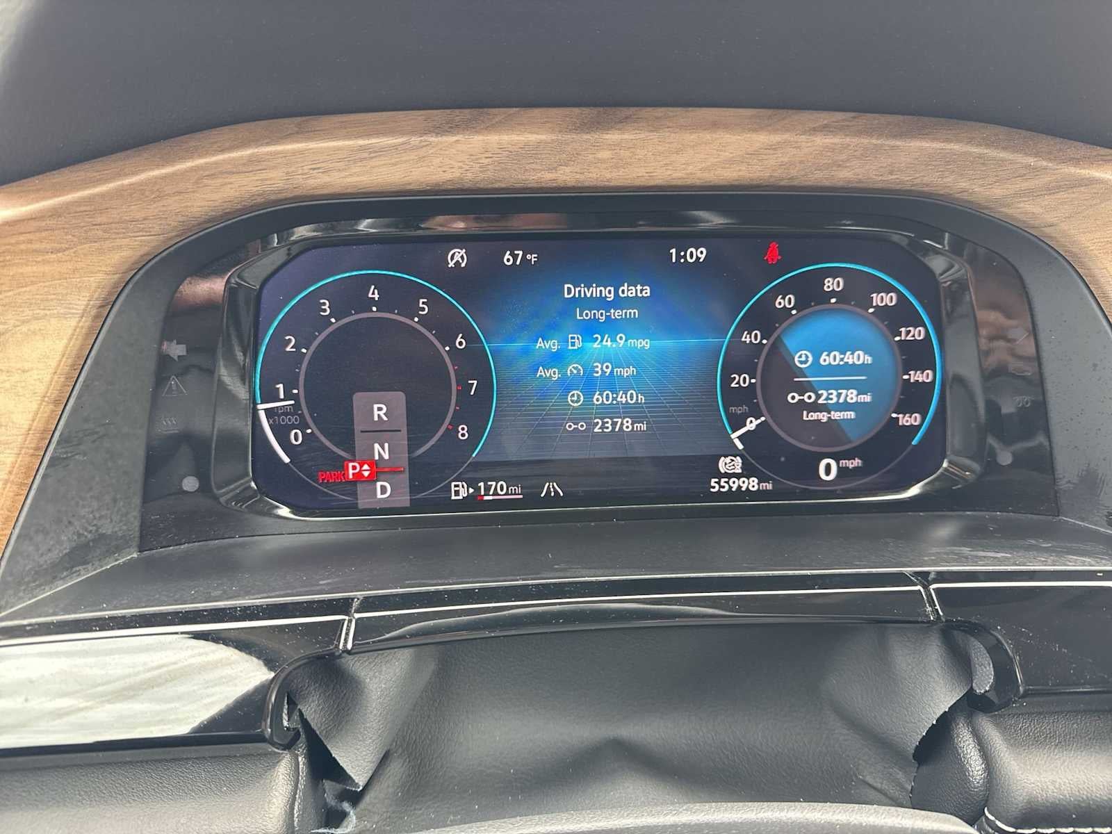 2024 Volkswagen Atlas 2.0T SE w/Technology