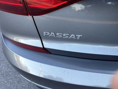 2018 Volkswagen Passat R-Line