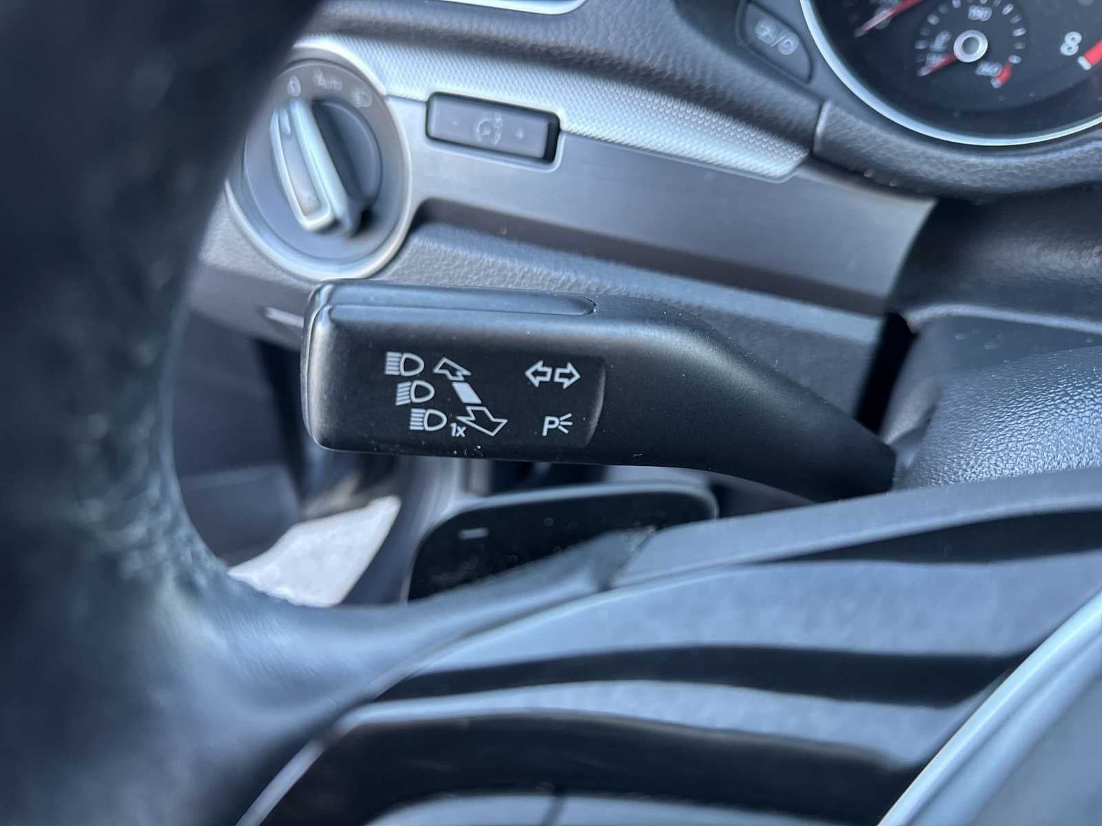 2018 Volkswagen Passat R-Line