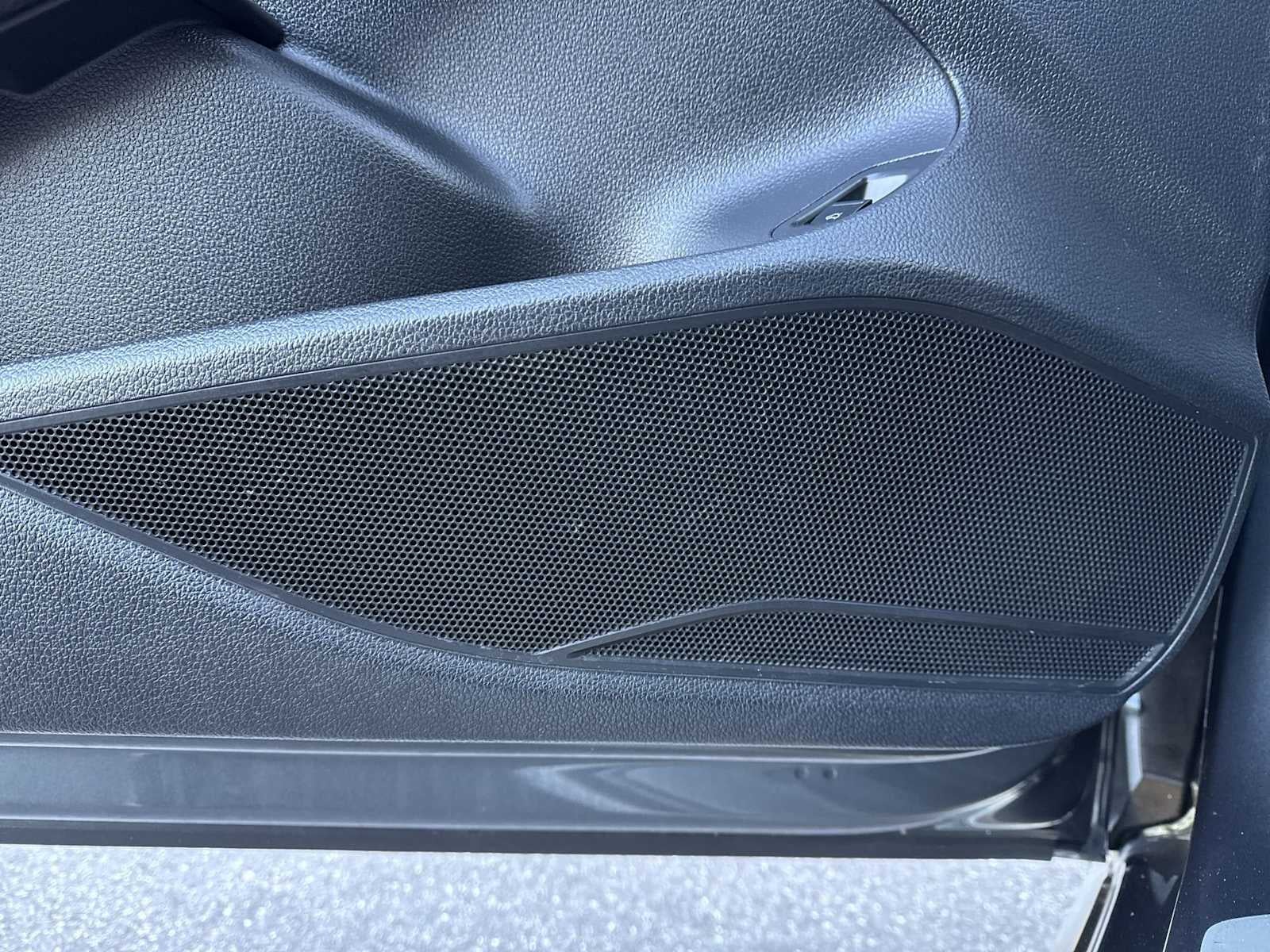 2018 Volkswagen Passat R-Line